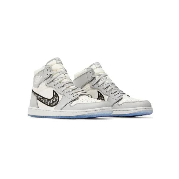 Air Jordan 1 High Retro x Dior