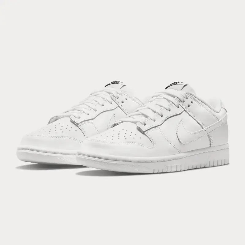 Low Dunk White
