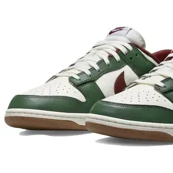 Nike Dunk Low Gorge Green