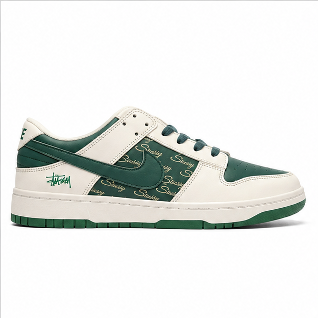 Nike Dunk Low Stussy