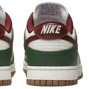 Nike Dunk Low Gorge Green